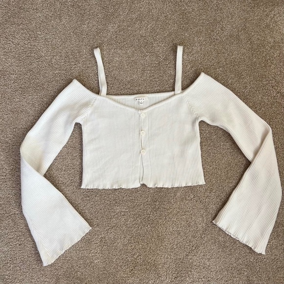 White UO crop top - Picture 3 of 4